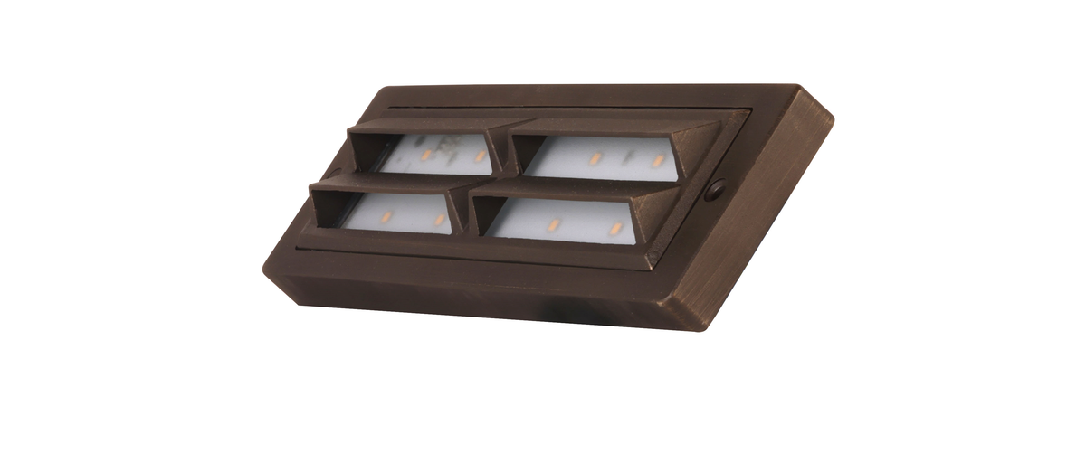 Total Light brass LED step light with remote dimming and 2700K/3000K CCT – detail view